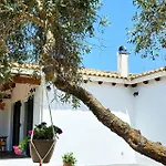 Lily Home_lefkada ~ Private Holiday home Kondaraina